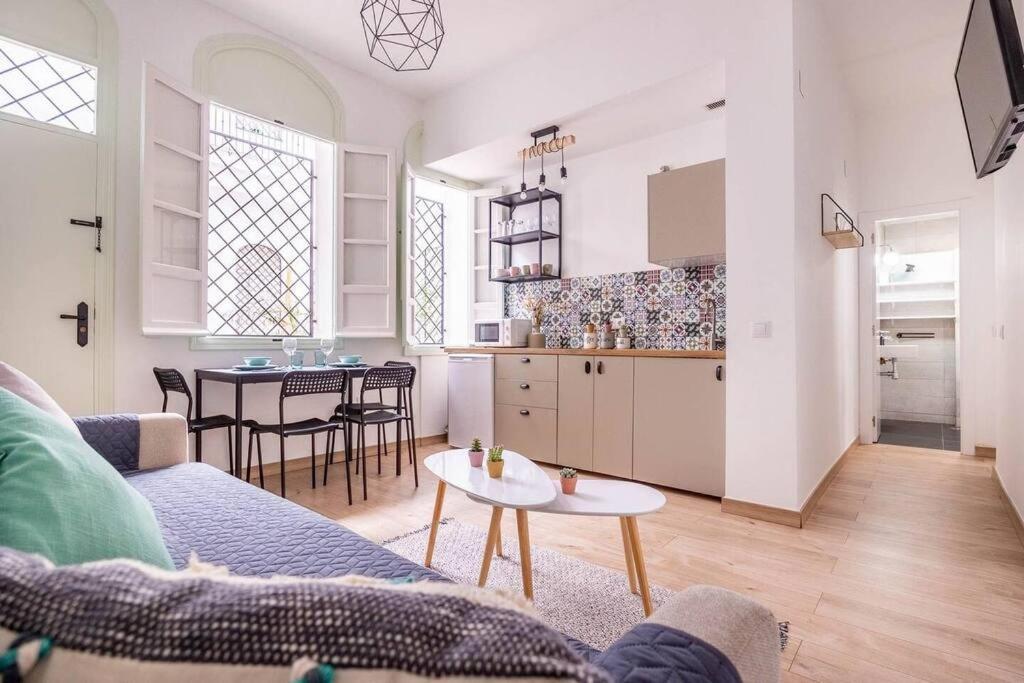 Karamel Apartment Seville Exterior photo