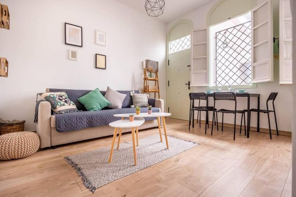 Karamel Apartment Seville Exterior photo